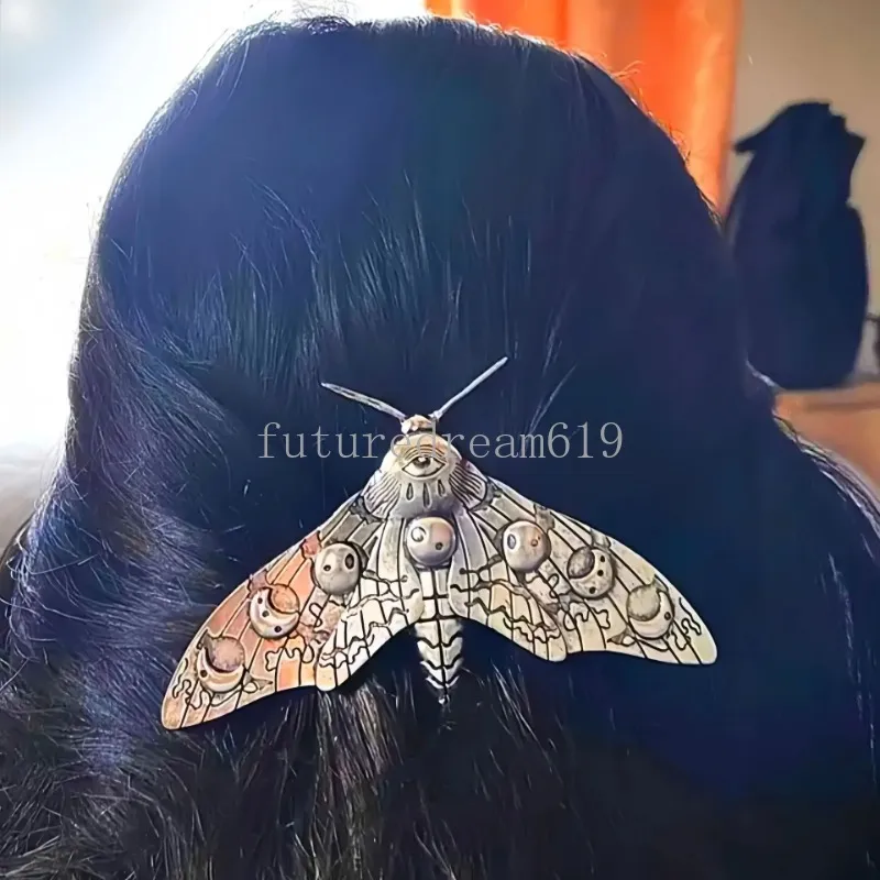 Vintage Moth Hair Clip – Gothic Silver Hair Accessory, Retro Barrette for Women Witch Moon Luna Moth Barrette - Gothic Hairclip for Women  main image 3