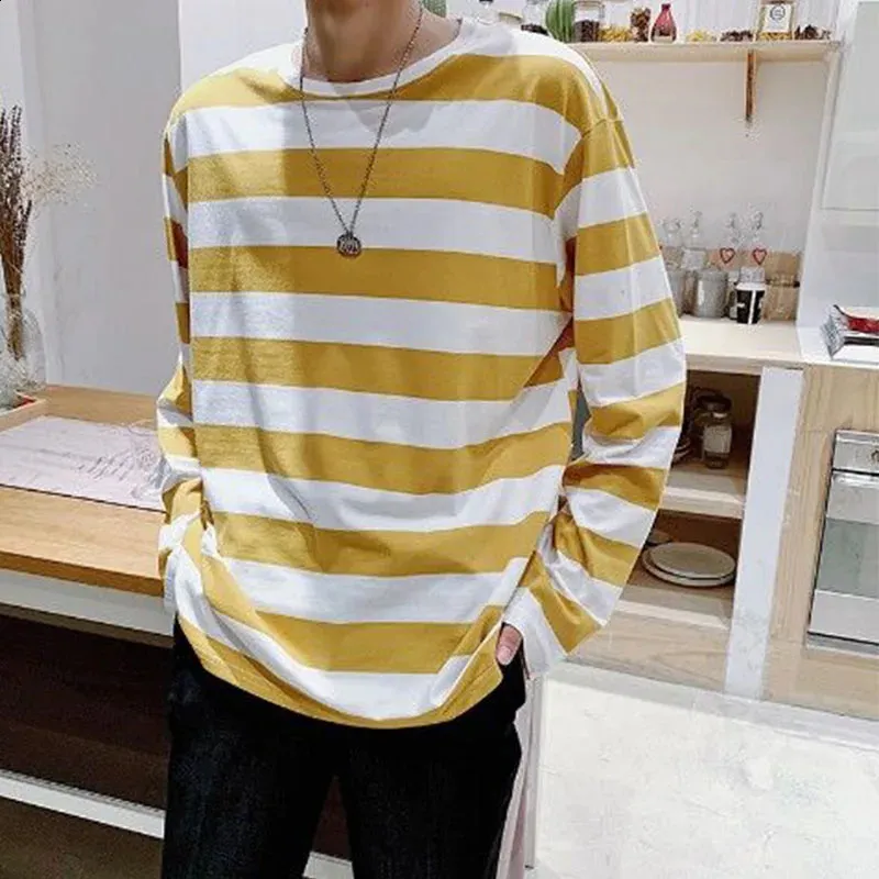海外輸入 インボイス Harajuku Men for shirt t with shirt O-Neck Striped Retro Clothing