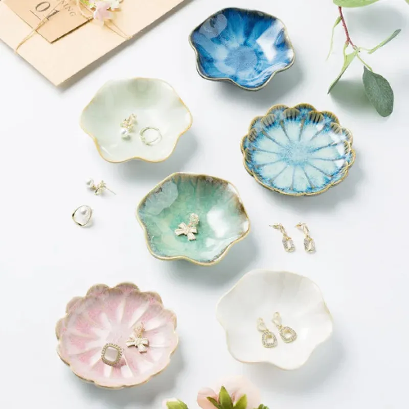 Bol à Bijoux En Céramique Esthétique En Forme De Feuille De Lotus - Plateau Décoratif Blanc