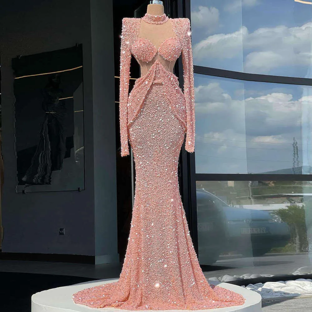 Custom-Made Pink Sequin Mermaid Pageant Cocktail Dresses with Long Sleeves and Sparkling Details for Plus Size Women Custom-Made Pink Sequin Mermaid Pageant Cocktail Dresses with Long Sleeves and Sparkling Details for Plus Size Women