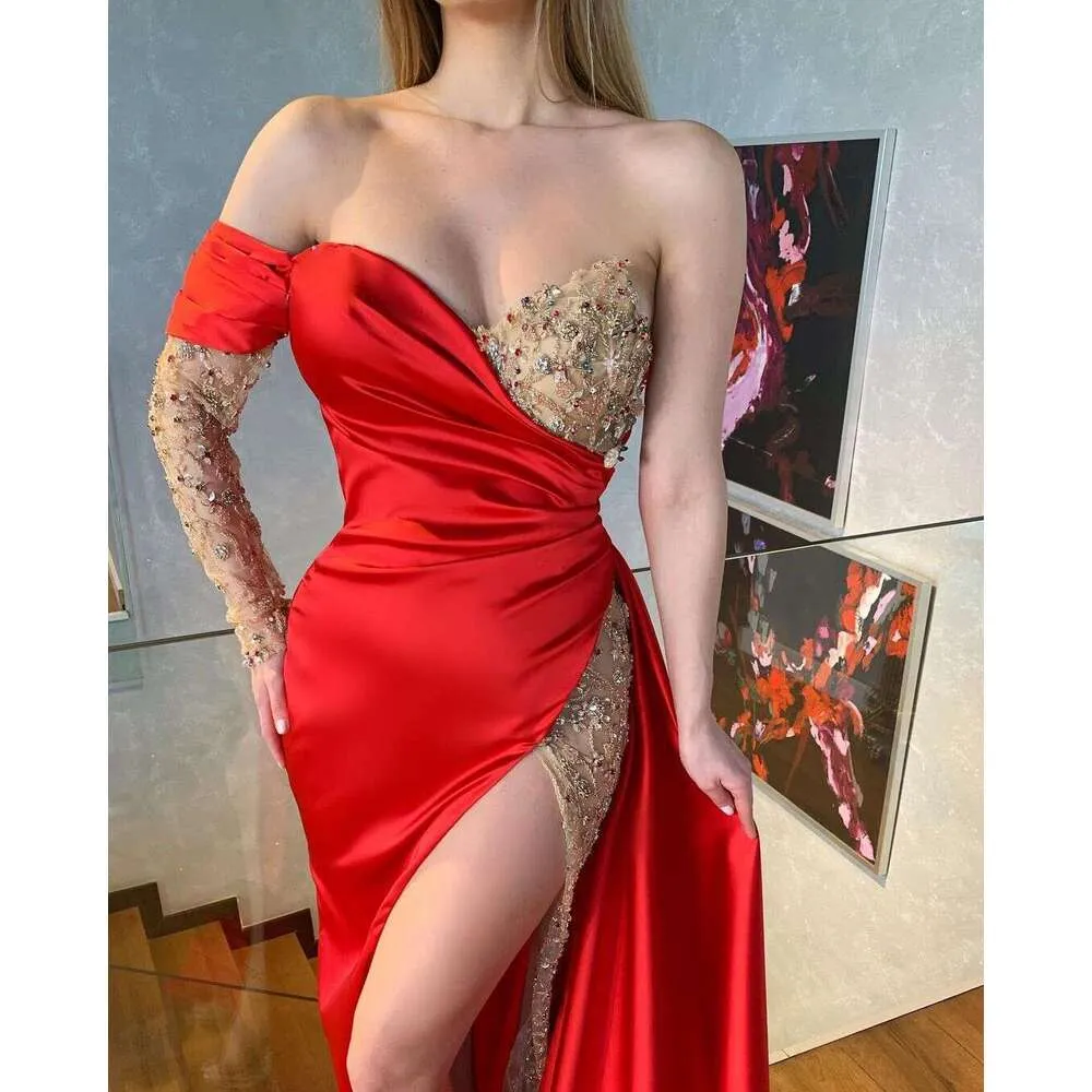 Crystal Mermaid Satin One Shoulder Beading Wedding Dress Crystal Mermaid Satin One Shoulder Beading Wedding Dress