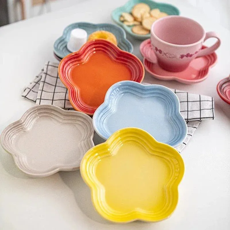 14cm Irregular Ceramic Flower Dinner Plates  From Tsukistore