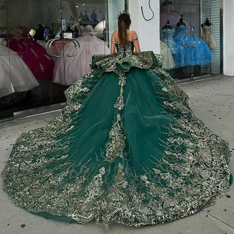 emerald green wedding dress plus size Gold Ruffles Lace Dresses Luxury Green Wedding Dresses Gold Lace Appliqued Ball INV-DI3314