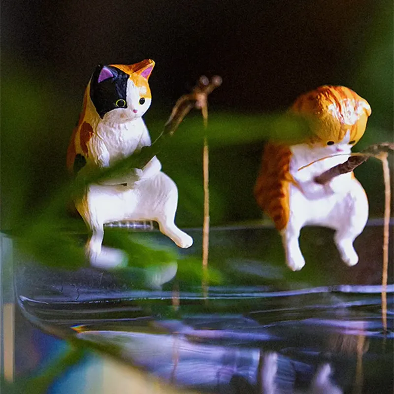 Cat fish tank toy online