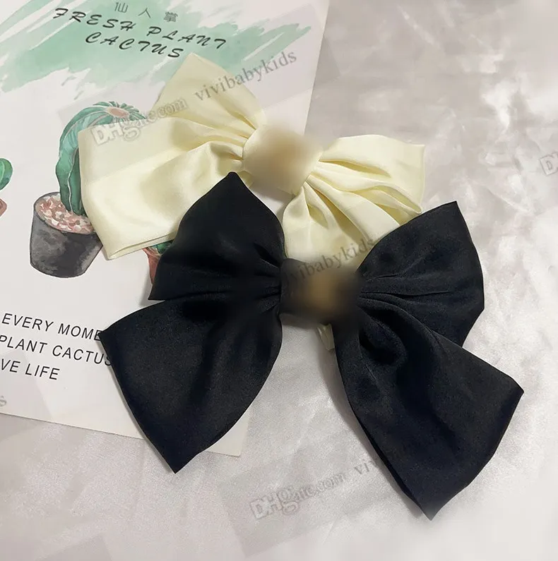 Silver Luxury Satin Kids Bow Tie Silver Luxury Satin Kids Bow Tie