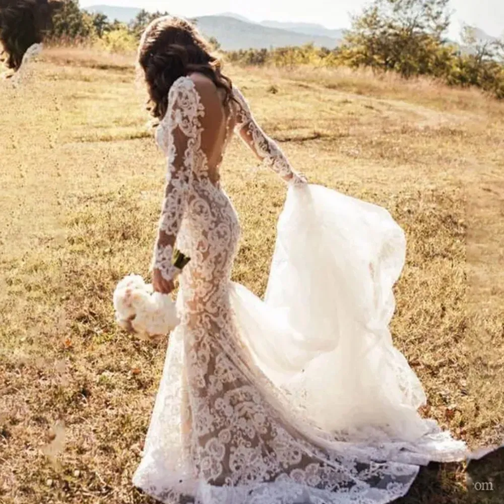 pronovias lace wedding dress Pronovias Ursa – Nearly Newlywed main image 1