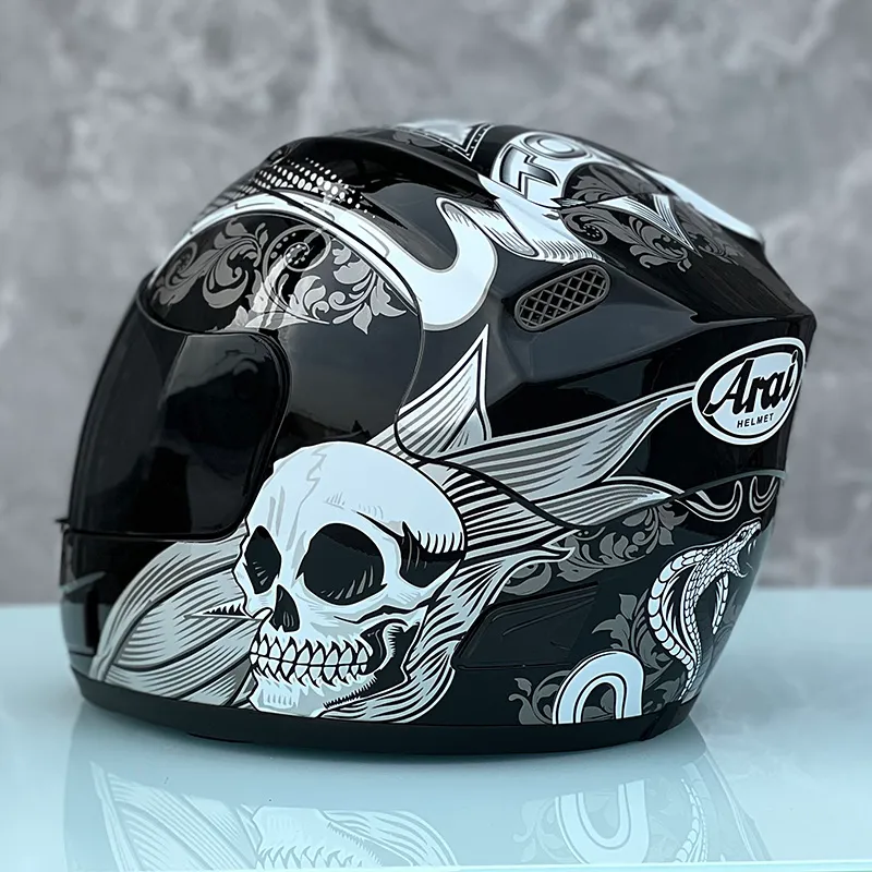 full face motorcycle helmets with skulls Milwaukee T70 Freedom Black Glossy DOT Approved Skull Cap Half Helmet Biker Fully adjustable Daytona Skull Cap Pistons Skull