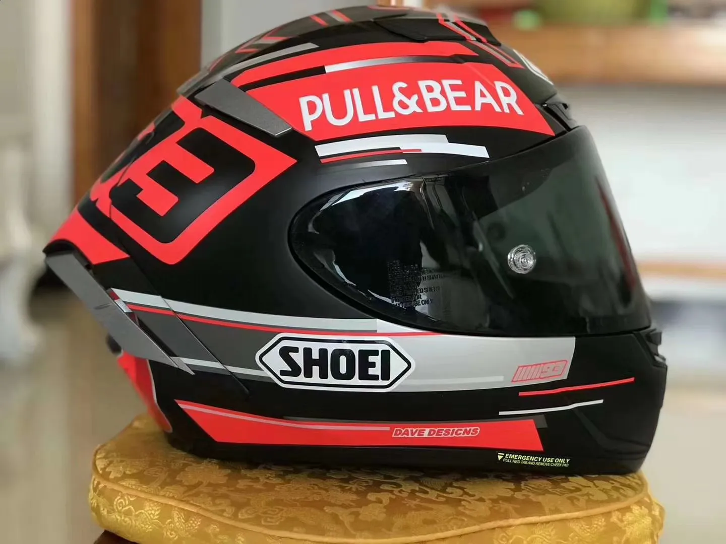 Premium Black Full Face Motorcycle Helmet - Advanced Anti