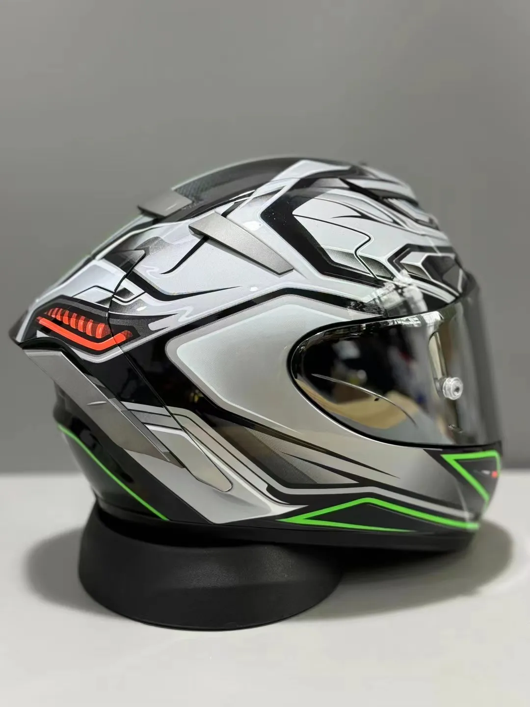 Shoei X14 X Fourteen X Spirit III AERODYNE Grey Full Face Shoei X14 X Fourteen X Spirit III AERODYNE Grey Full Face