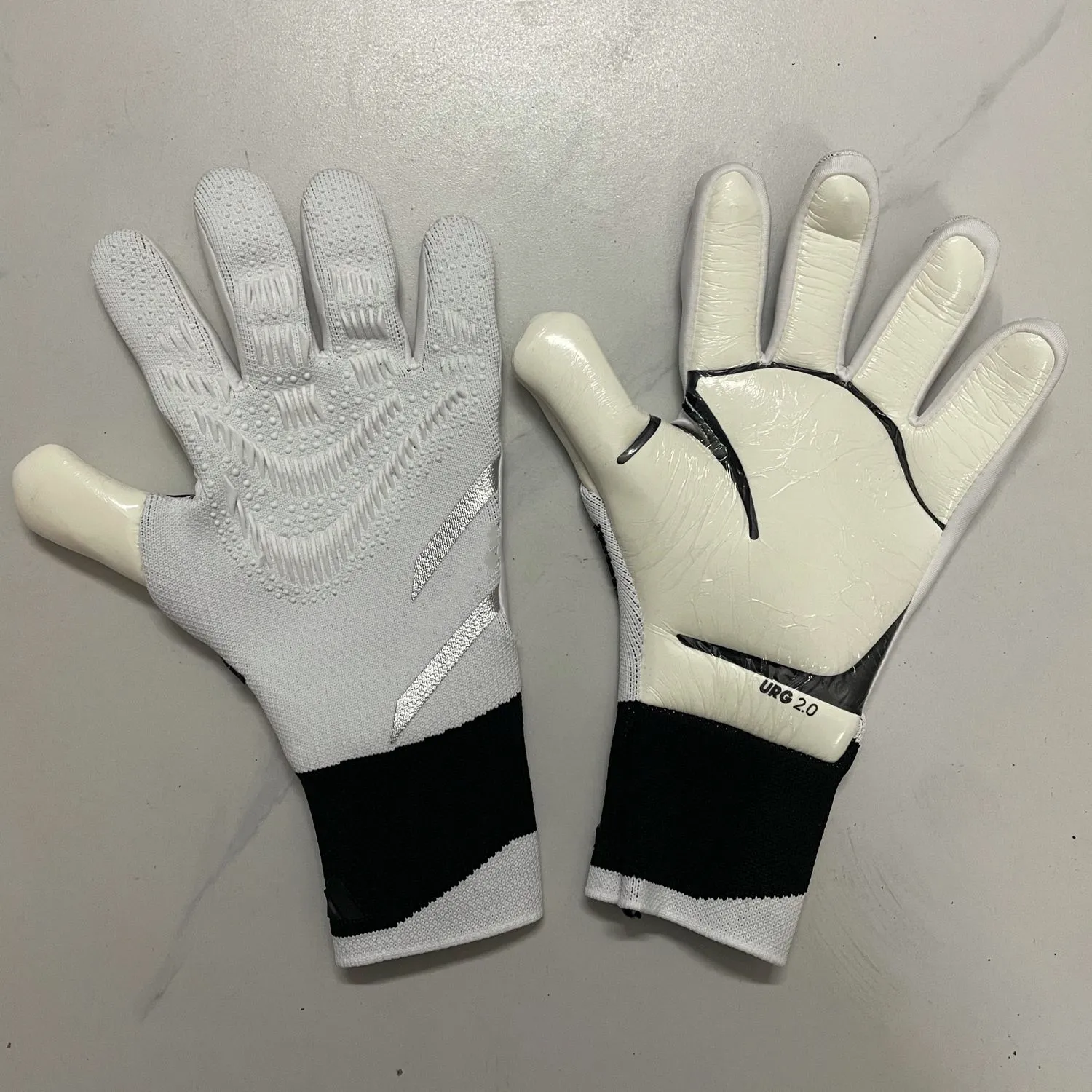 Professional Thickened Youth Fingersave Goalkeeper Gloves With Finger Protection For Adults And