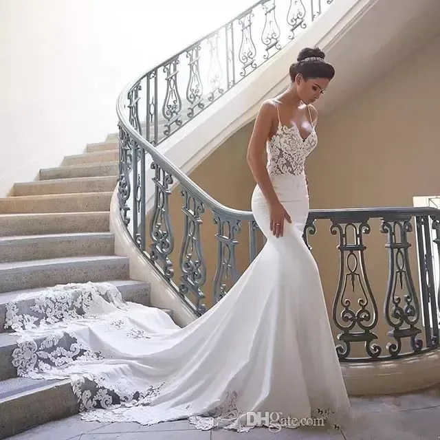 Beach wedding dress spaghetti straps outlet