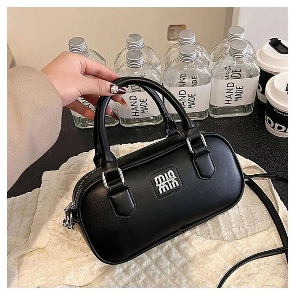 Wholesale fashion crossbody bags sale