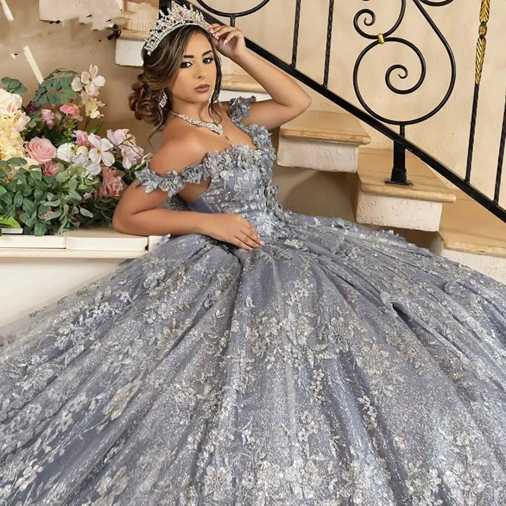 grey 15 dresses Silver Grey Square Neck Lace Ball Gown Quinceanera Dress with Short Sleeves