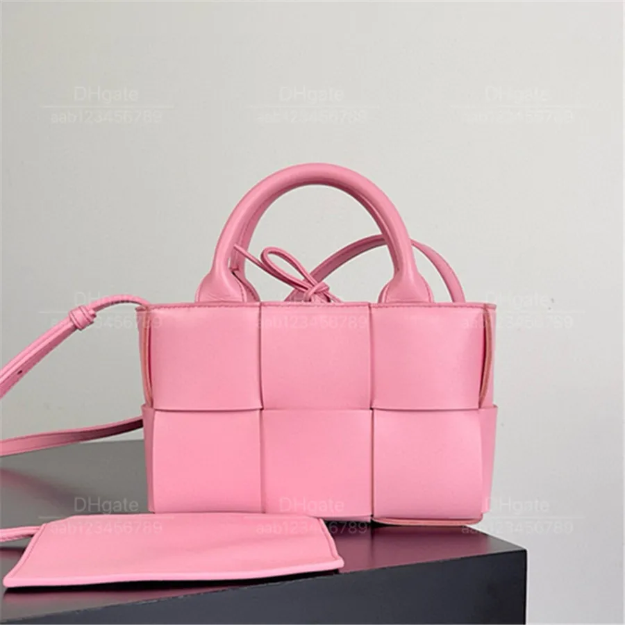 DHgate.com:Luxury Replica Designer 10A Woven Leather