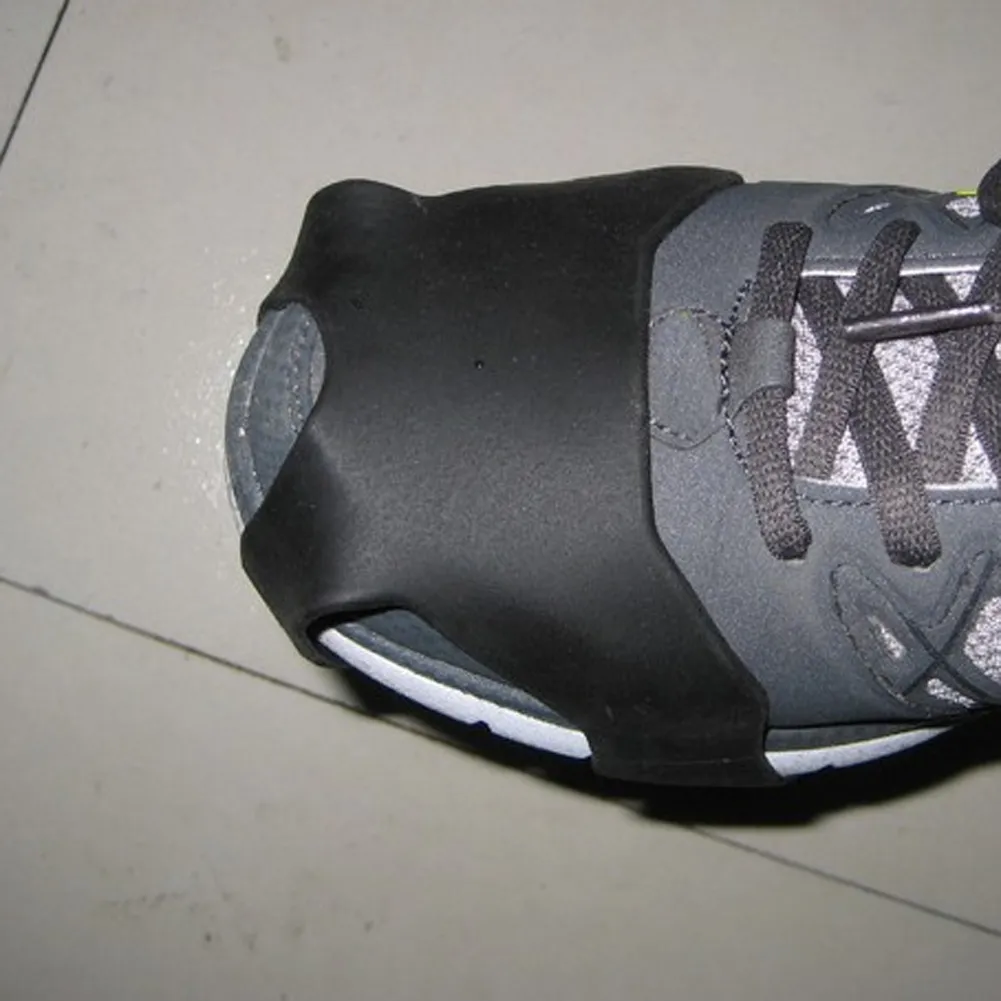 Mens Rock Climbing Shoes With 10 Stud Shoe Spikes Anti Slip