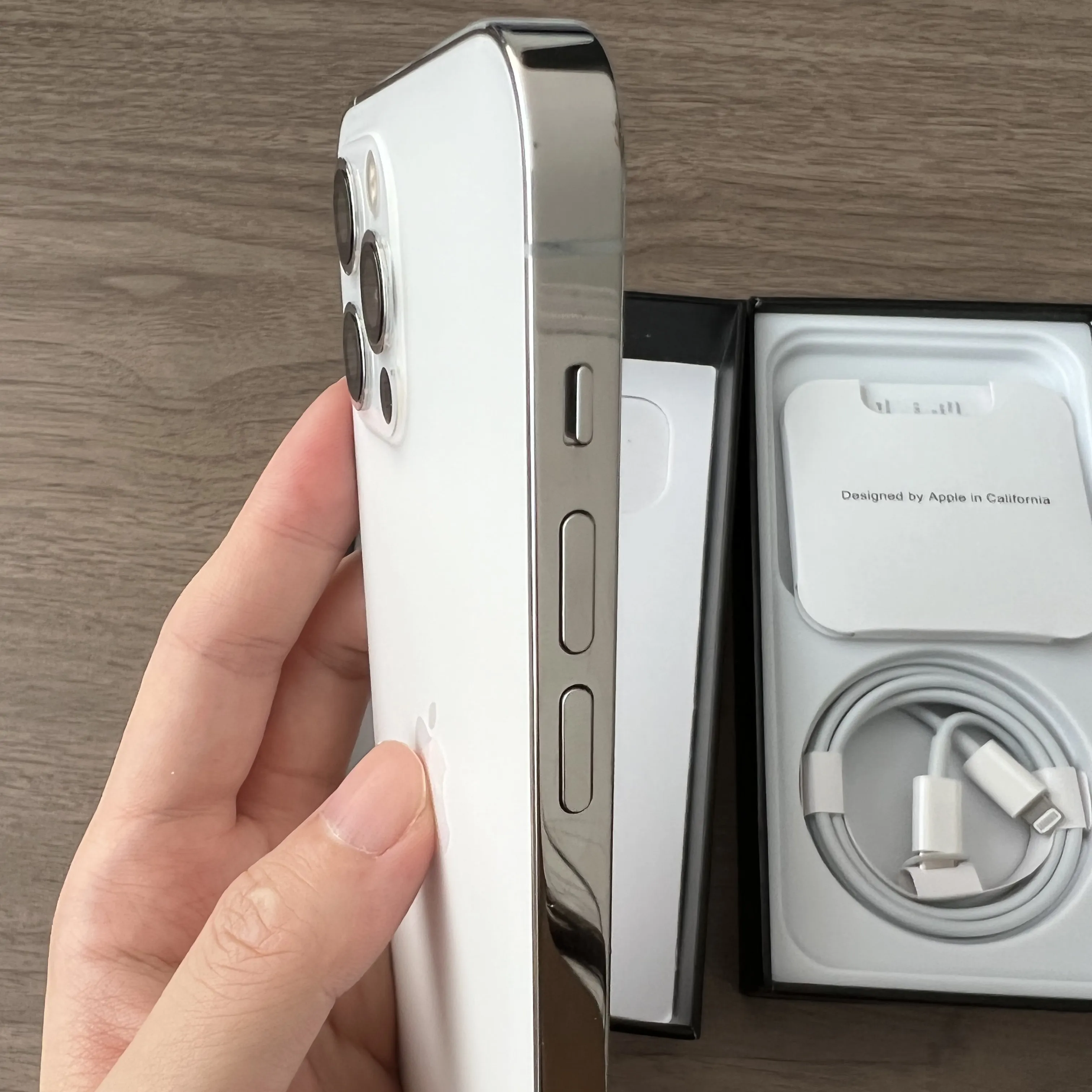 Unlocked i phone12 pro - 95% Original, 128GB/256GB ROM, 6GB RAM 