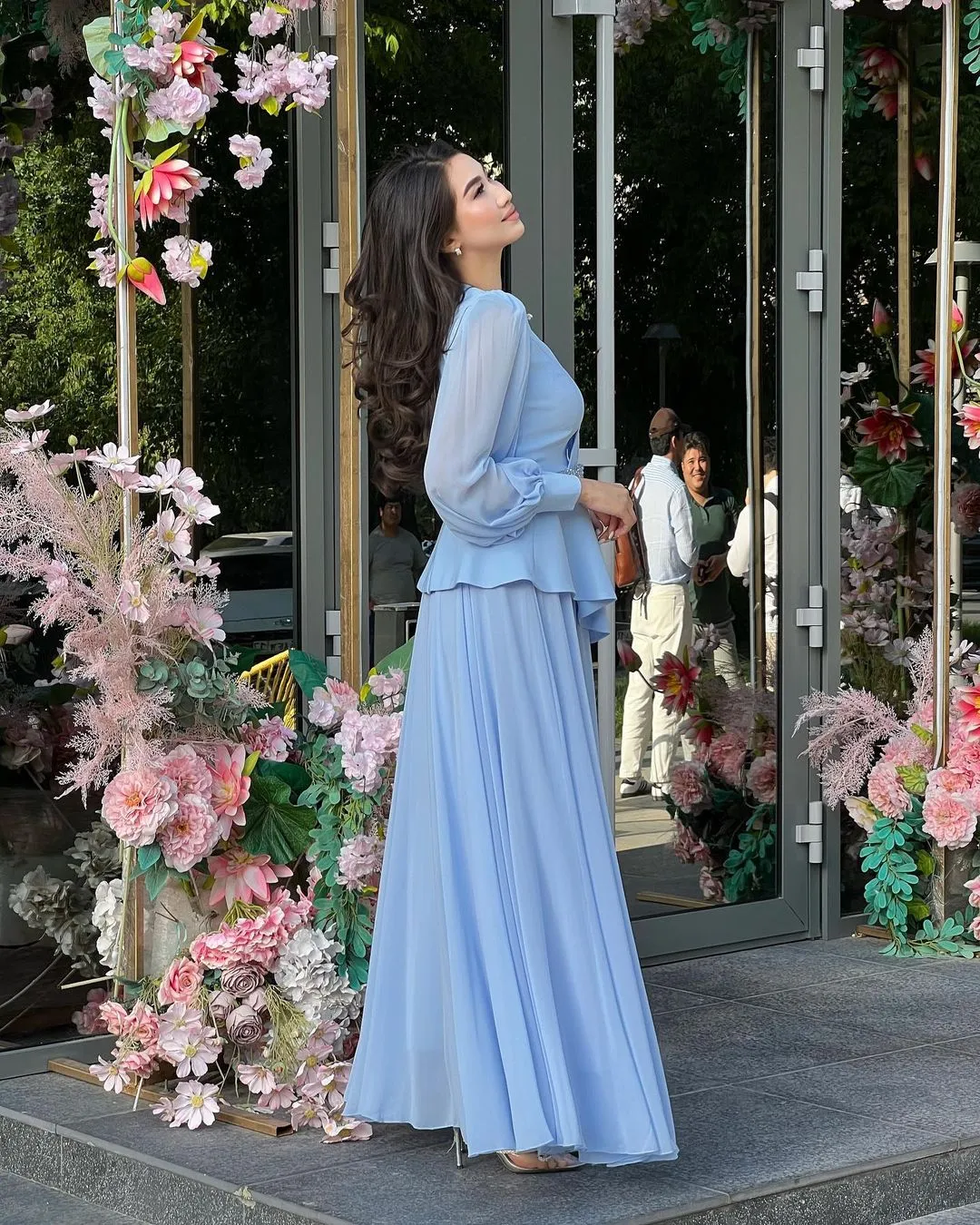 floor length formal dresses with sleeves Charming Long Black Off-the-Shoulder Lace Mermaid Long Sleeves Prom Dresses Long Slit Online main image 1