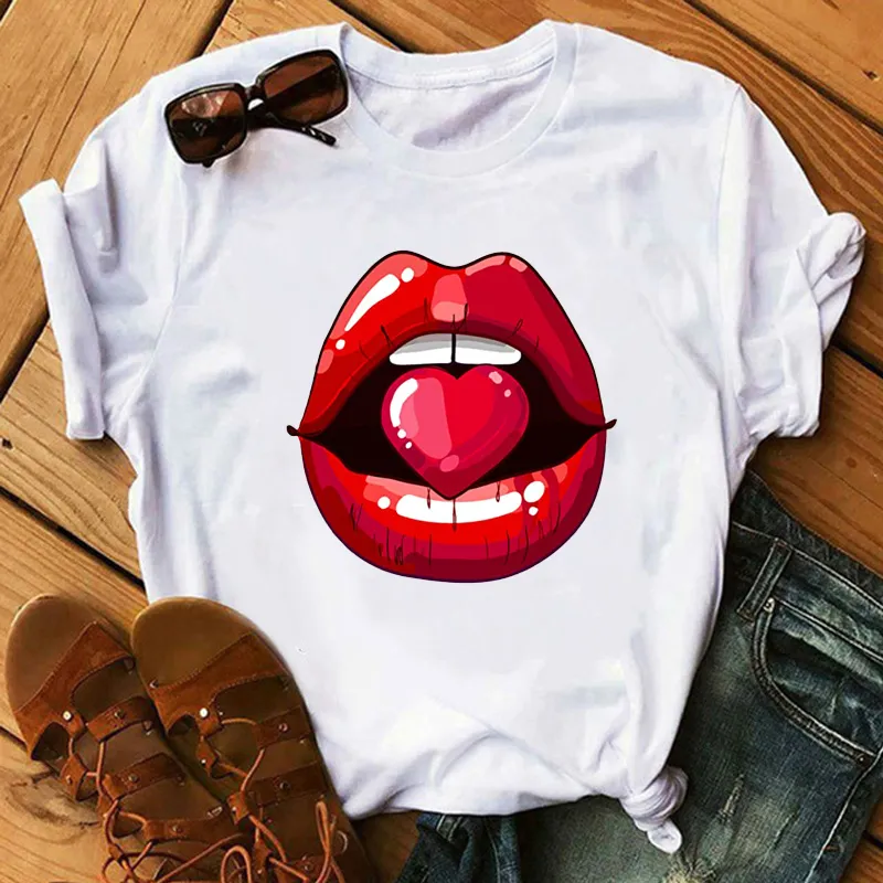 Womens Casual O-Neck Graphic Tee, Sexy Black Kiss Lip Summer