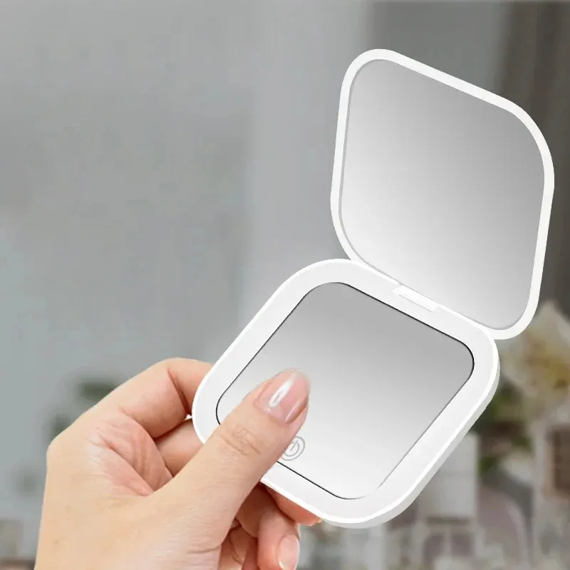 Compact Mini Pocket Makeup Mirror With 2X Magnifying Led Vanity Lights From Yishian 3.1 DHgate.Com