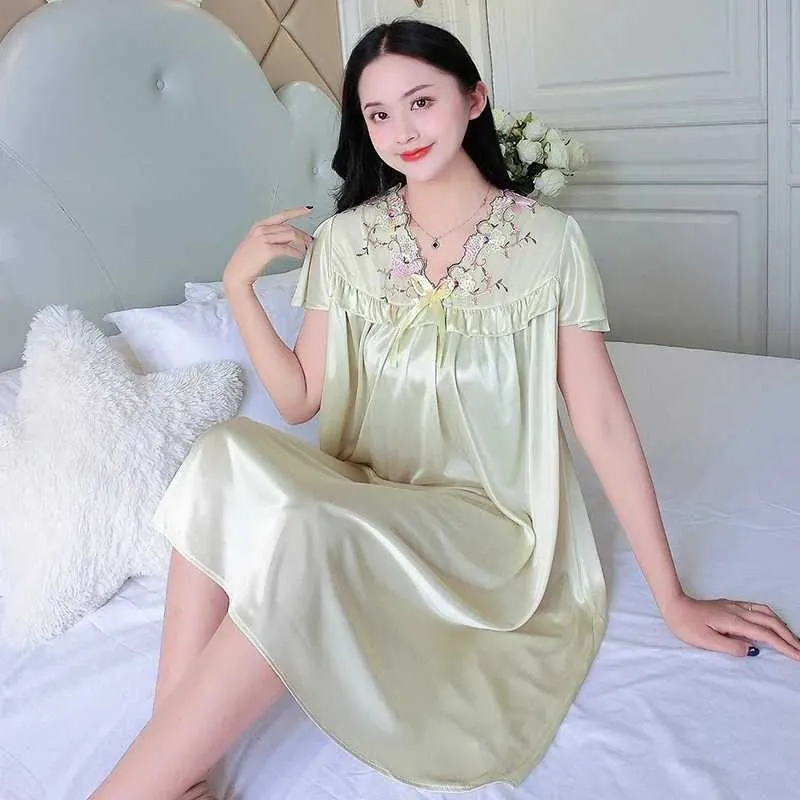 DHgate Womens Plus Size Silk Satin Sleepshirt Nightie Champagne Nightgown Nightwear Sleep Dress Apparel