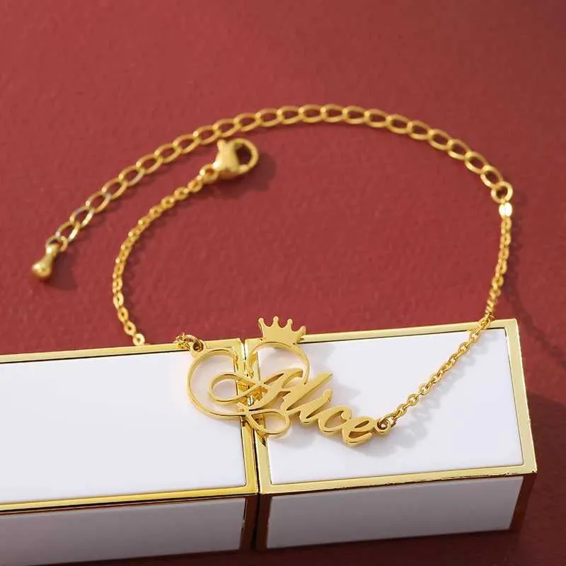 Charm-Armbänder Cus Crown Personalisierter Name Edelstahl Typenschild Armband für Frauen Mädchen Charms Handgefertigt Graviert_voghion.com