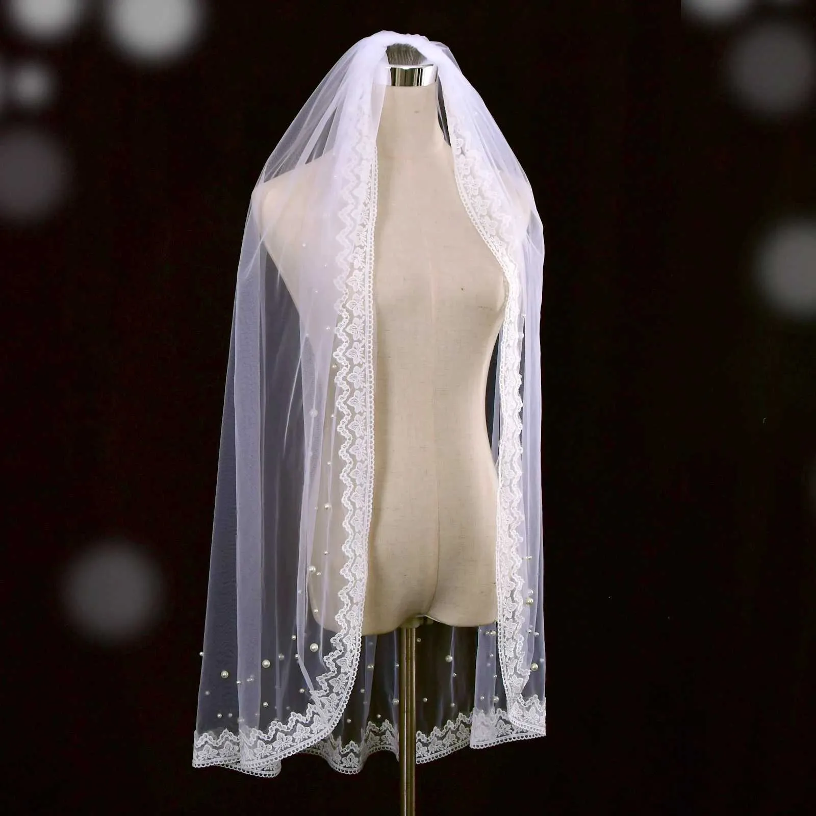 Gioielli V168 Velo corto Velo da sposa con perline di perle 1 strato Mantiglia con bordo in pizzo con punta delle dita Accessori per capelli da sposa morbidi per_voghion.com