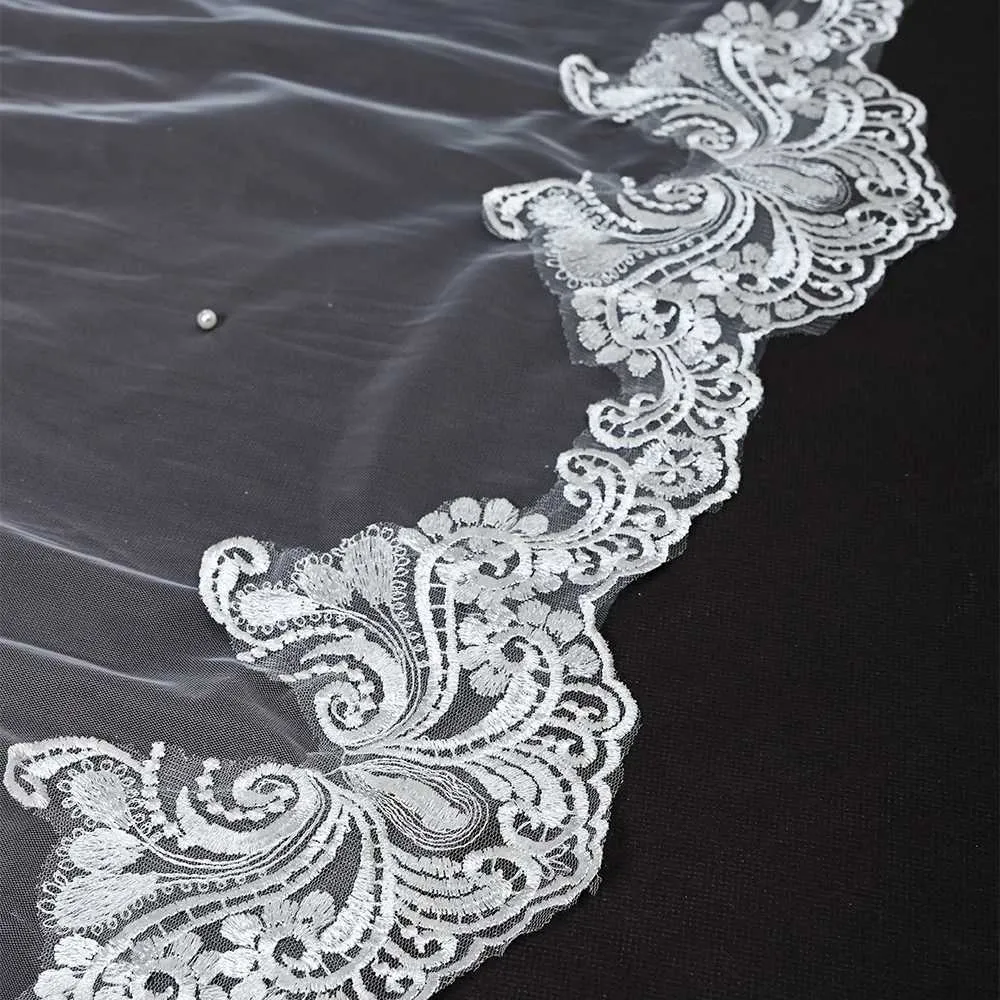 Velo a cappa da sposa per abito da sposa lungo a cattedrale_voghion.com