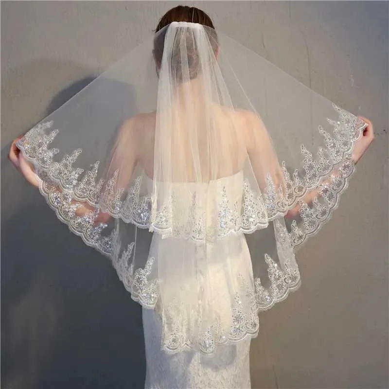 Gioielli per capelli Elegante velo da sposa con bordo in pizzo a due strati con pettine per accessori da sposa_voghion.com