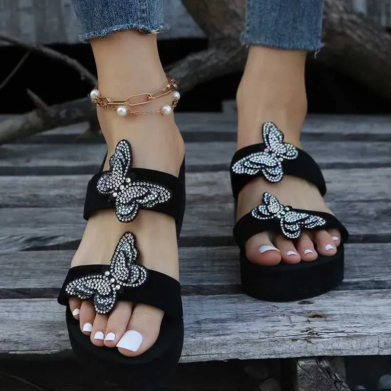 Sequin flip slippers discount
