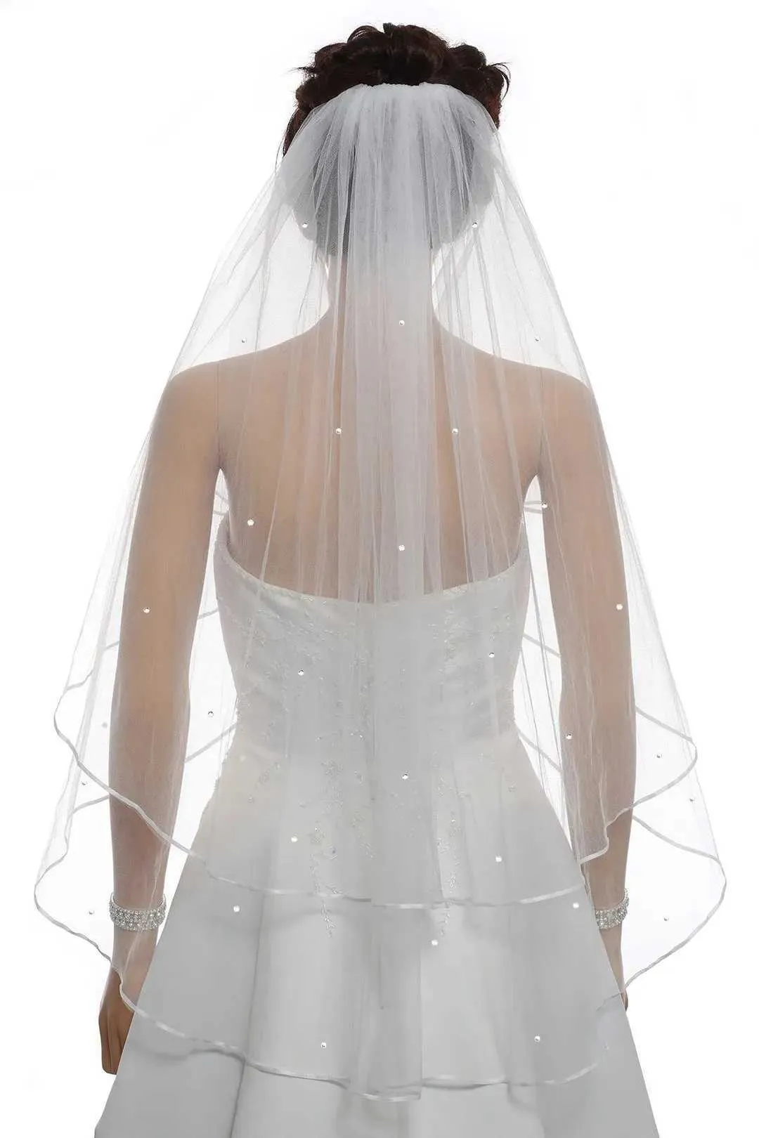 Voile de mariée avec bordure en ruban et perles pour mariage_voghion.com