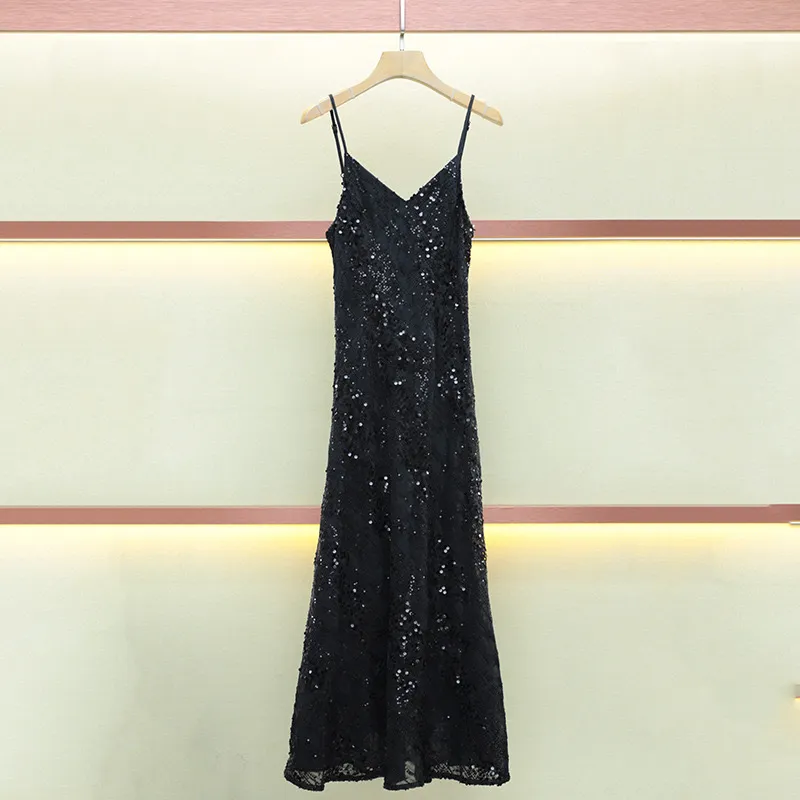 loose fit sequin dress BuddyLove | Taya Sequin Short Dress main image 0