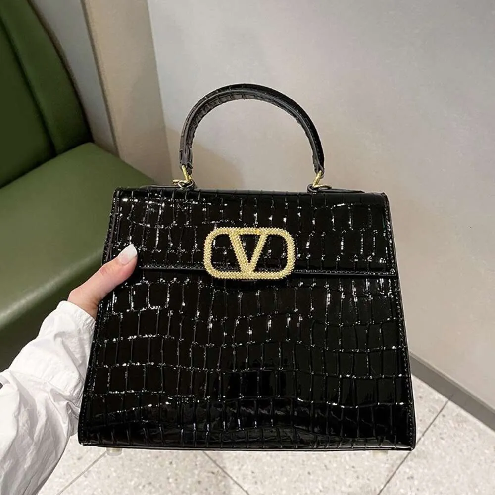 Designer brand discount online