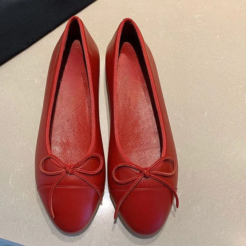 Large size ballet flats top