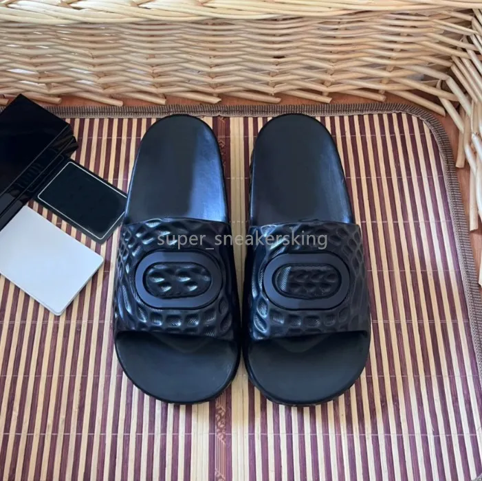 Women's matelasse rubber slides hotsell