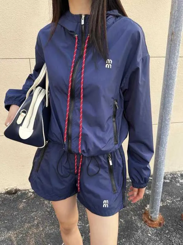 Windbreaker skirt set on sale