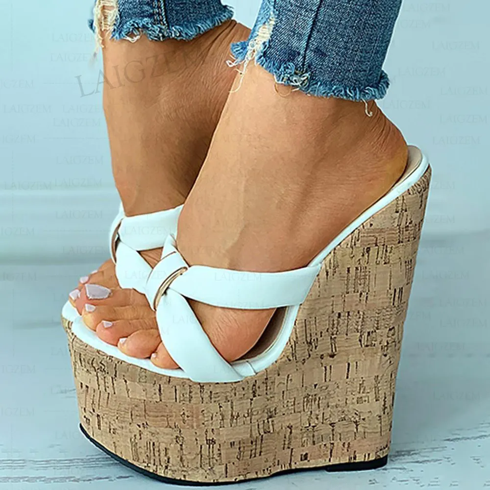 SEIIHEM Green Vegan Leather Jacket Platform Wedge Sandals Slip On Mules For Parties And Events Available In Large Sizes 41 52 From Tbtgol shoes 71.04 DHgate.Com