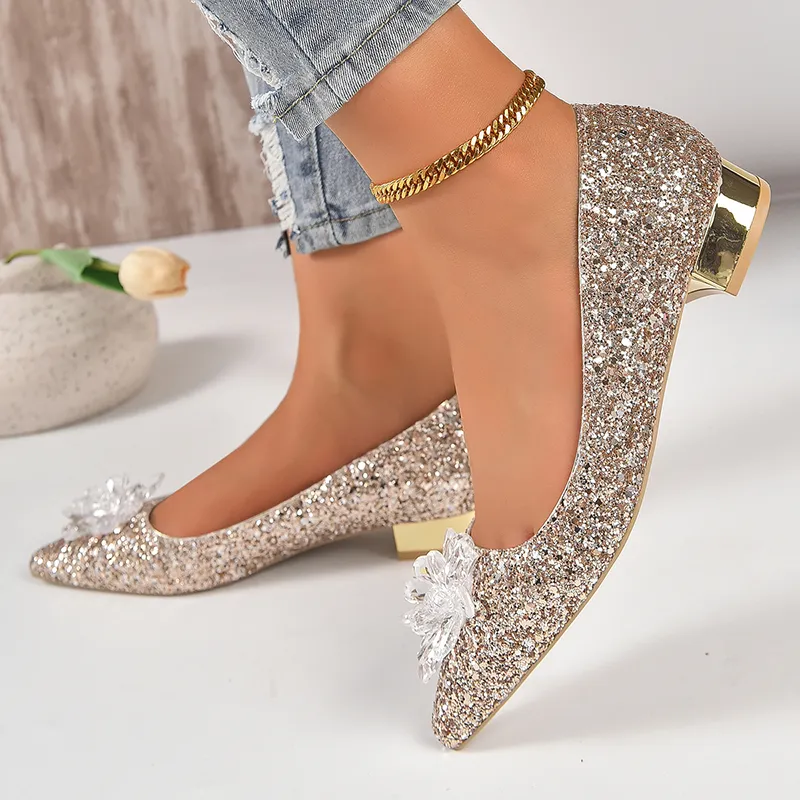 Womens Size Plus 42 Low Heel Wedding Dress Shoes with Crystal Chains Gold Patent Leather Slip-On Pumps from Dhgate Dress Shoes - price 104.88 Womens Size Plus 42 Low Heel Wedding Dress Shoes with Crystal Chains Gold Patent Leather Slip-On Pumps from Dhgate Dress Shoes - price 104.88