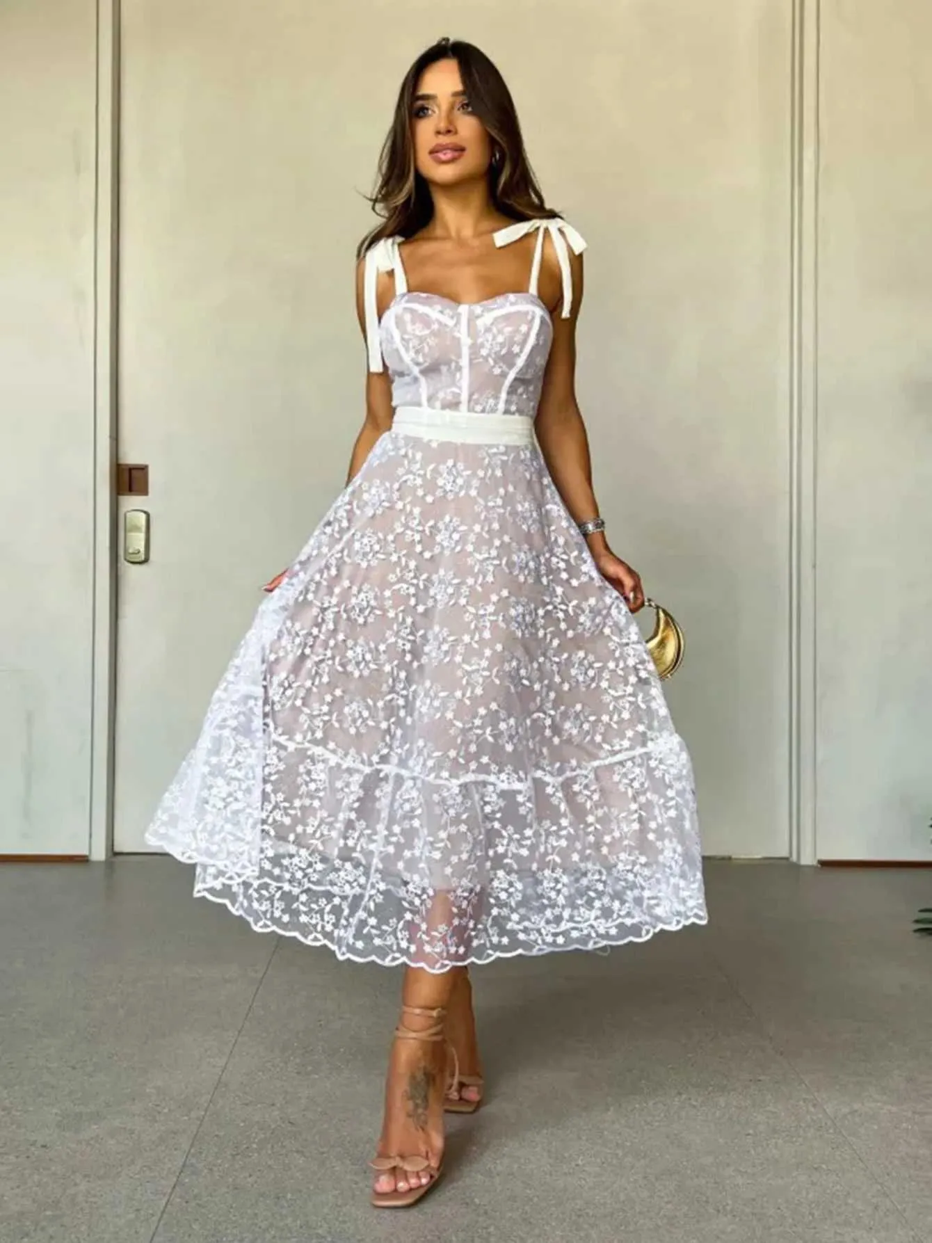 Lace Jacquard Tie-Up Backless Long Dress: Sexy Summer Party Wear for Ladies