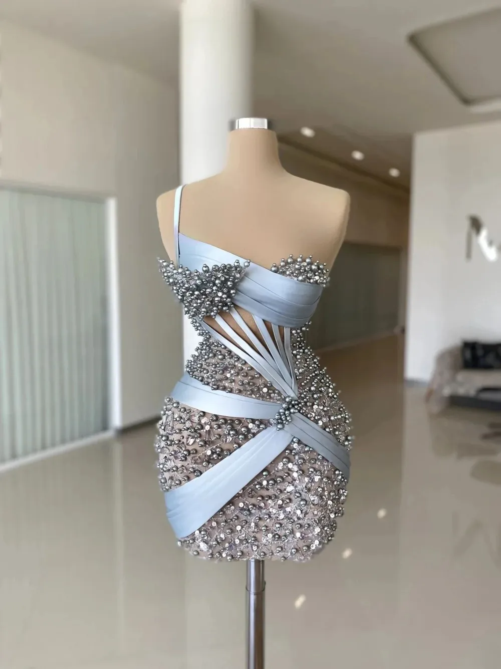 Cocktail dress for graduation ball hotsell