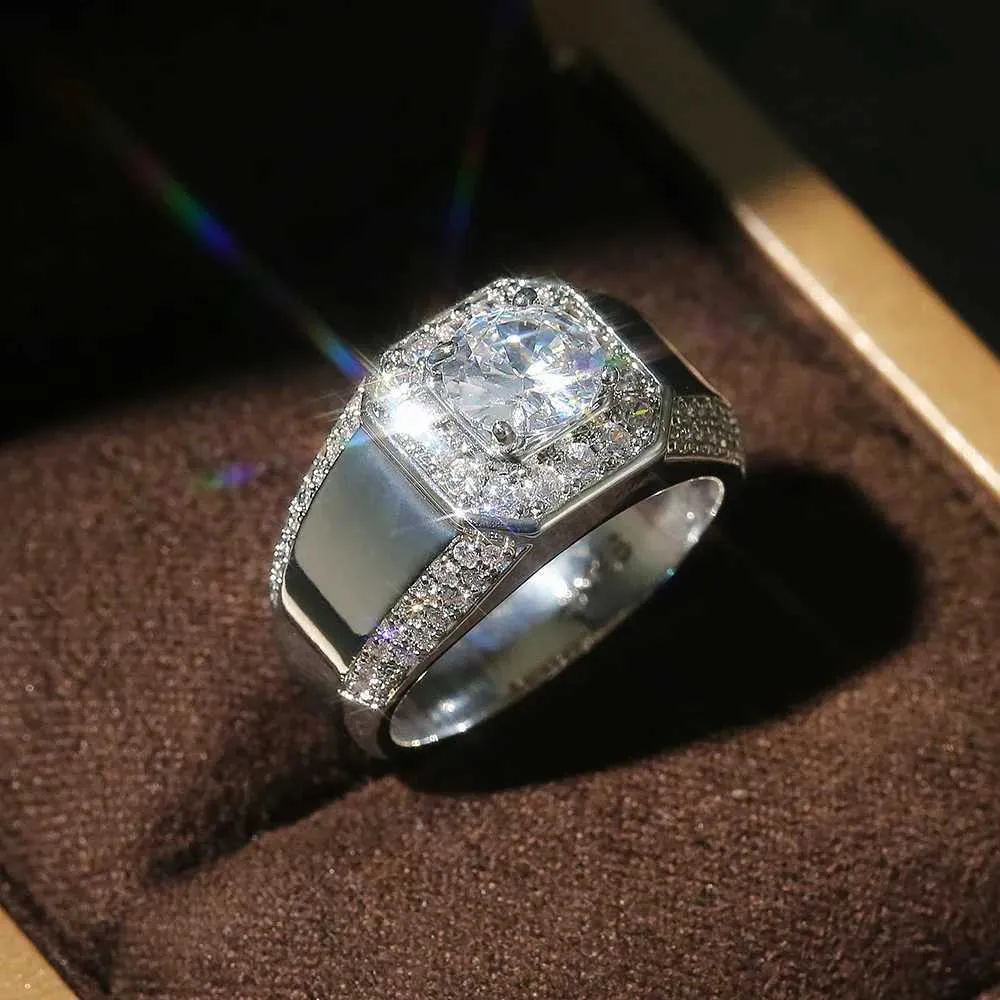 Luxury Sterling Silver Band Ring For Men With Aaa Zircon Crystal_voghion.com