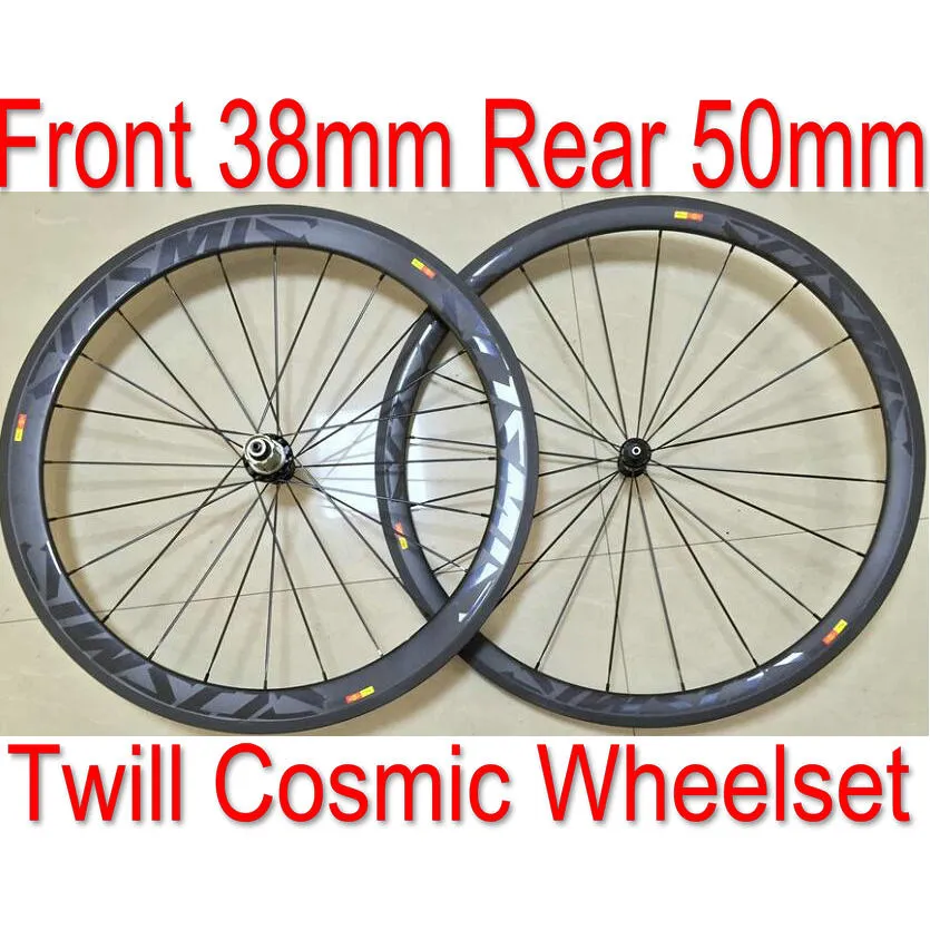 COSMIC Carbon Wheelset: Road Bike, Clincher Wheels, 38/50mm