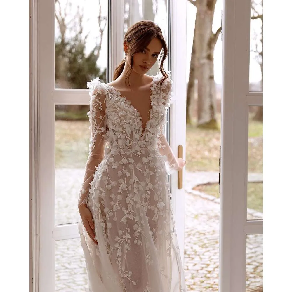 Boho Wedding Dress Lace Ball Gown Bridal Gown with Chapel Train and Covered  Button Back from Dhgate In Stock Wedding Dresses - price 557.69