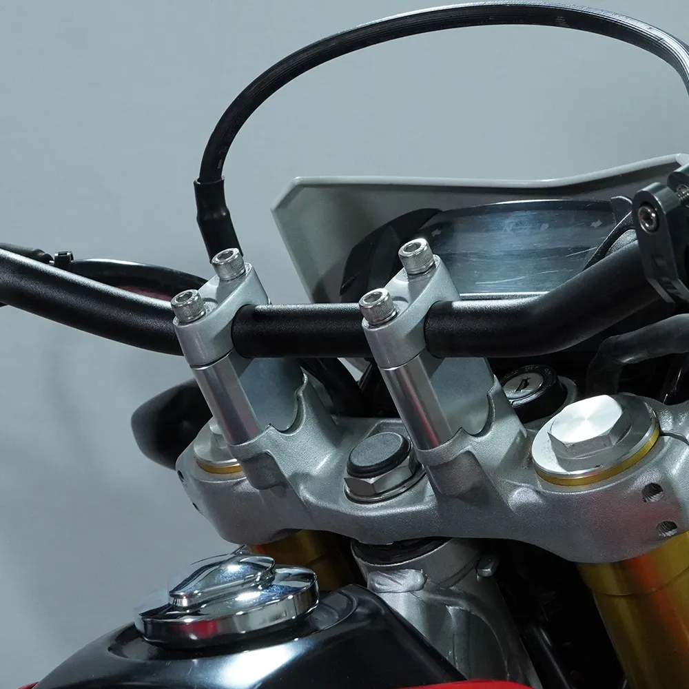 22mm Aluminum Handlebar Mount Carmel For Ducati Multistrada 1000 620 900 Trophy 1200 Triumph Trident 750 900 And Trophy From Ddmywonder 26.27 DHgate.Com