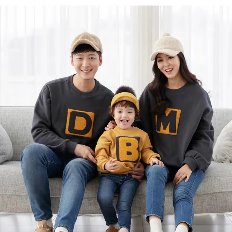 DHgate Cozy Family Sweaters Mom Dad Baby Kids Matching Outfits for Cherished Moments Baby Kids Maternity