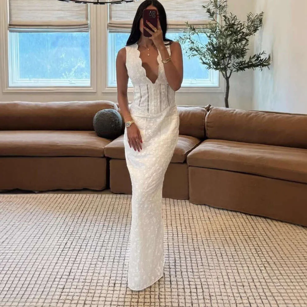 Sexy black lace dress with slit, floor-length pencil silhouette, deep V-neck, sleeveless, rhinestone decoration from Dhgate Urban Sexy Dresses - price 40.92 Sexy black lace dress with slit, floor-length pencil silhouette, deep V-neck, sleeveless, rhinestone decoration from Dhgate Urban Sexy Dresses - price 40.92