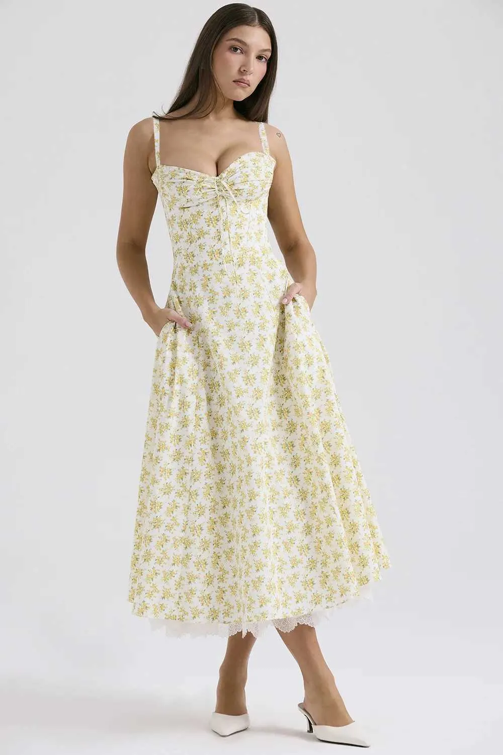 guess bridesmaid dresses Bridesmaids Guessing Wedding Dress