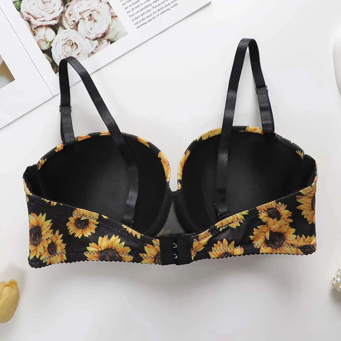 sexy dessous 75b Sexy Dessous Damen Große Brüste Strapse Solid Sexy Dessous Himmelblau  Trägerloses Frauen Reizwäsche Für Sex Damen Halsband Dessous Damen Sexy  Unterwäsche 75D Angebote des Tages Heute Blitzangebote : Amazon.de: Fashion main image 1