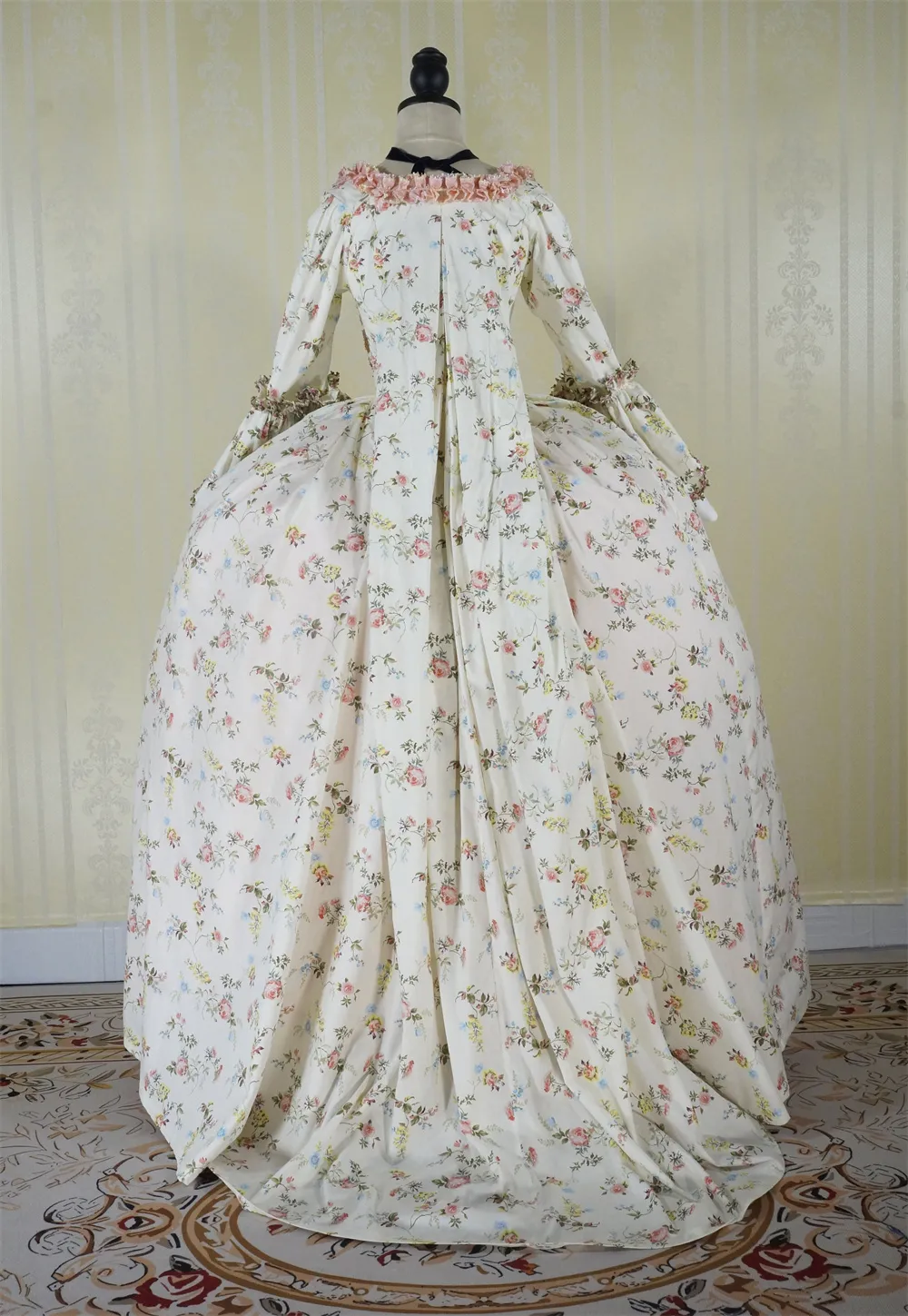 18th Century Ball Gown Rococo Dress French Court Costume Polyester Women's  Set from Dhgate Others Apparel - price 179.45