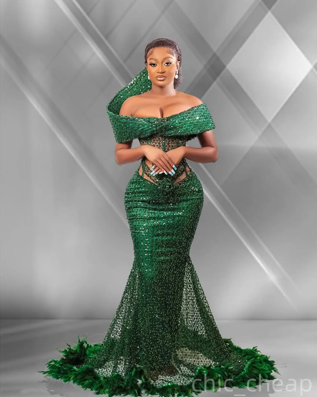 Dark Green Plus Size Mermaid Green sparkly prom dress with Sequins and Illusion for Special Occasions - Perfect for Evening Formal Parties, Second