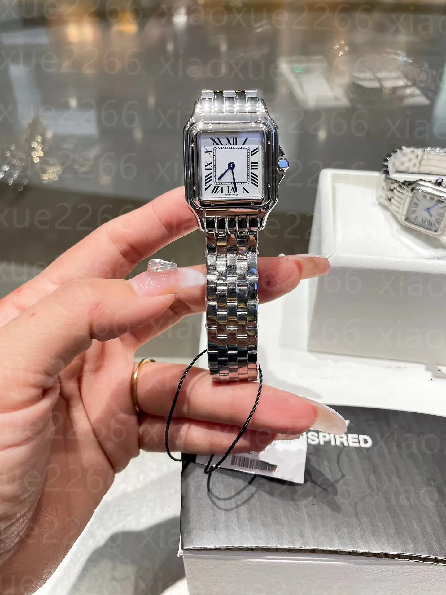 Luxury Square Quartz Watch: Solid Steel Band, Classic Cheetah Retro Design, Diamond Accents Luxury Square Quartz Watch: Solid Steel Band, Classic Cheetah Retro Design, Diamond Accents